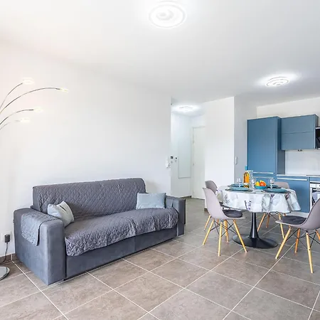 Eden Golfe-2 By Interhome *