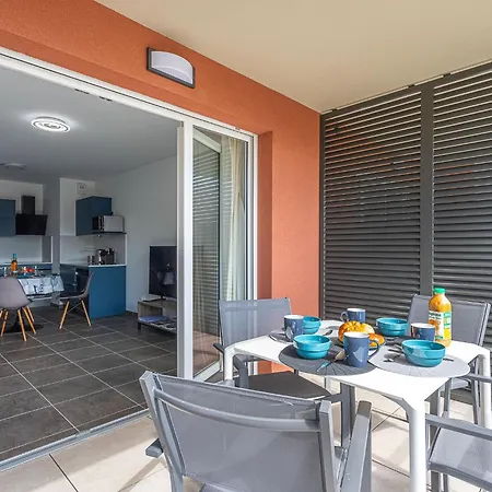 Eden Golfe-2 By Interhome Apartmán *