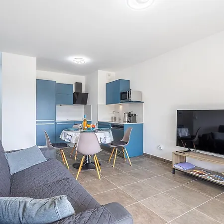 Eden Golfe-2 By Interhome