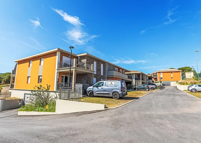 Eden Golfe-2 By Interhome *